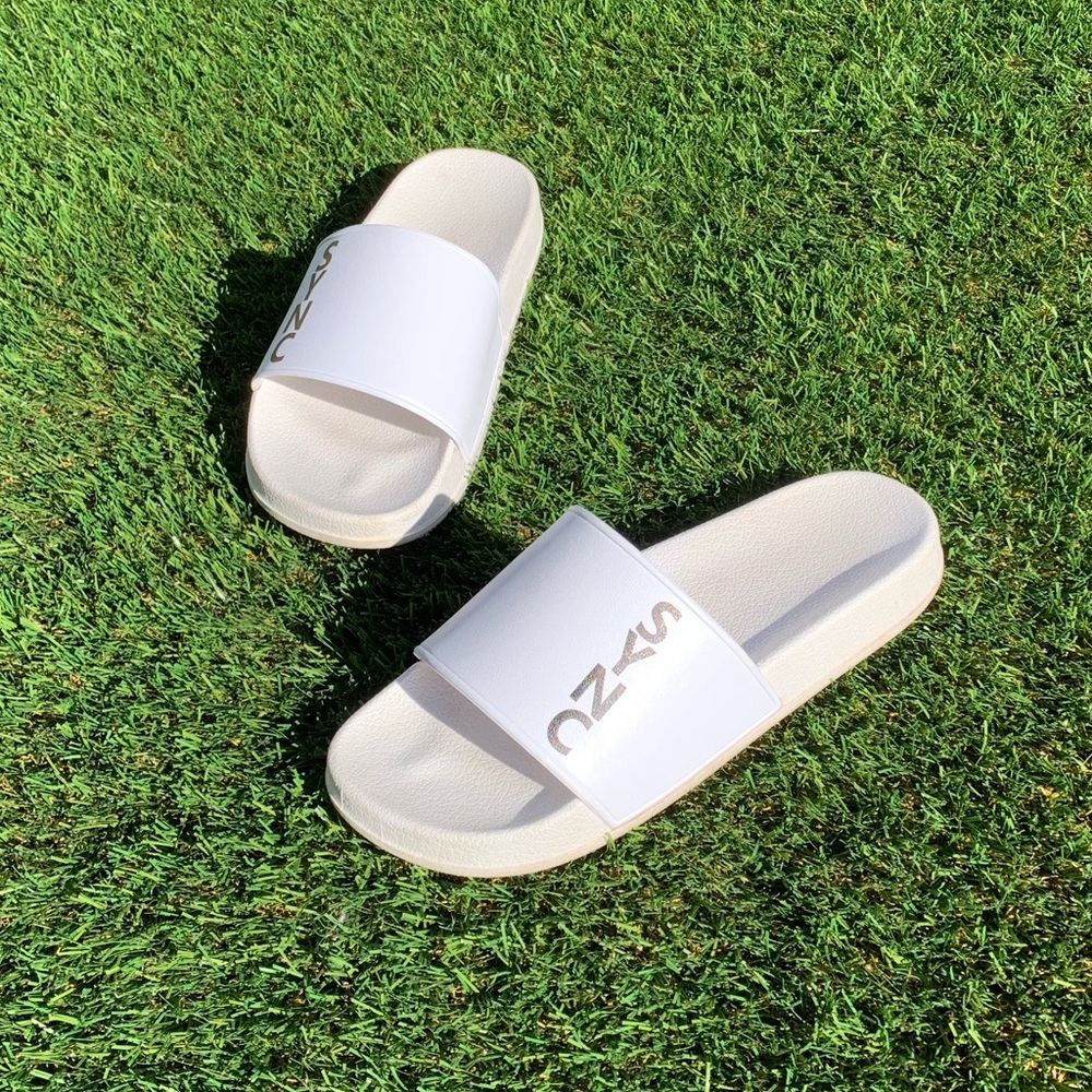 Slides/Sandals